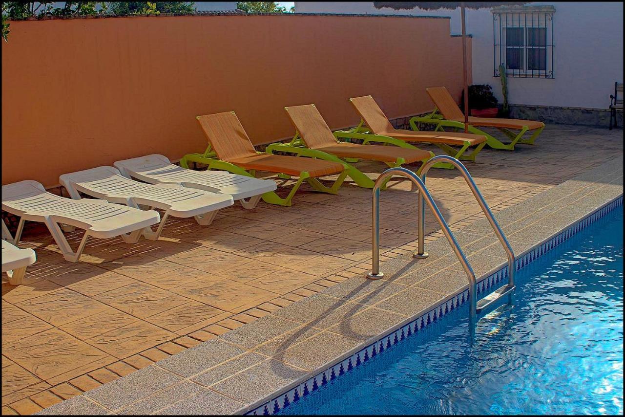 Chalet Con Piscina Privada コニル・デ・ラ・フロンテラ エクステリア 写真
